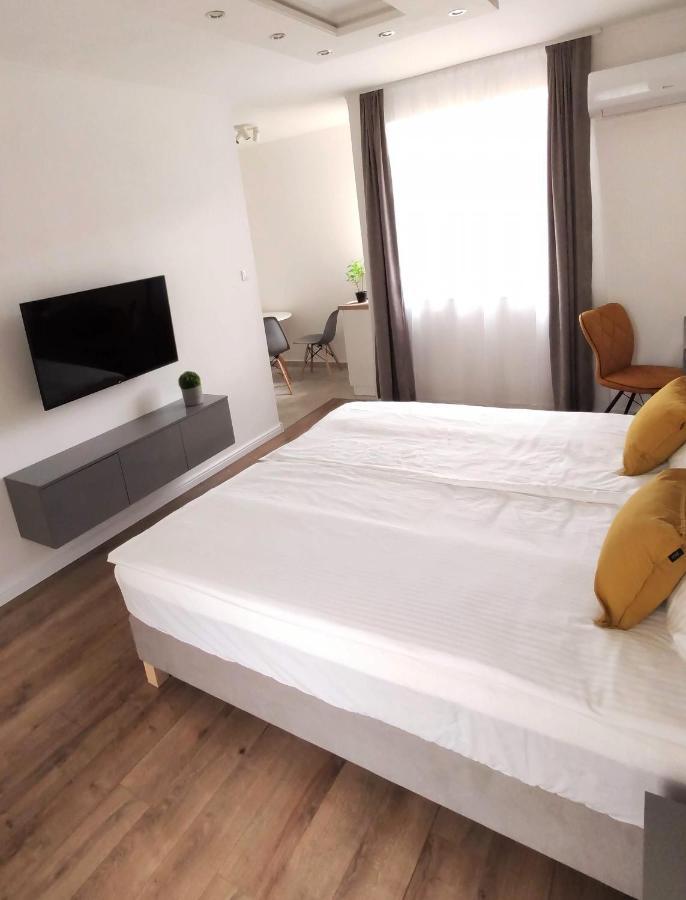 Helena Studio Apartman ชิโอฟก ภายนอก รูปภาพ